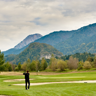 Golfer am Golfplatz Finkenstein